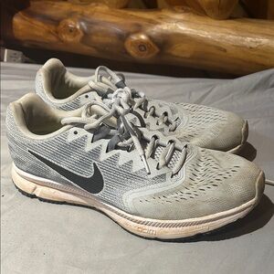 Nike light blue and Black Athletic Shoes
